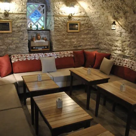 Szálloda Kastro Gjirokastra