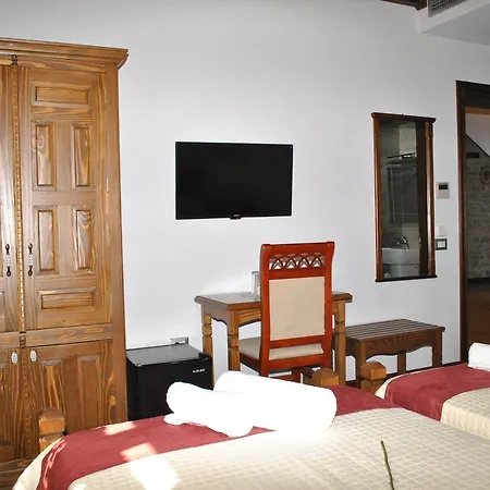Kastro Hotel