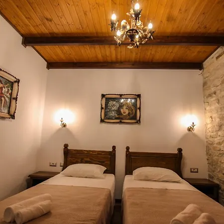 Kastro Hotel