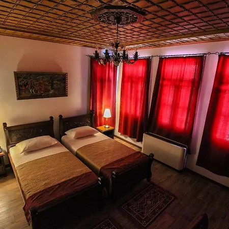 Kastro Hotel *