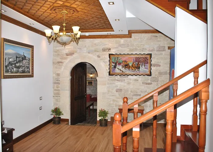 Kastro Hotel Gjirokastër