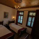 Kastro 2* Gjirokastër