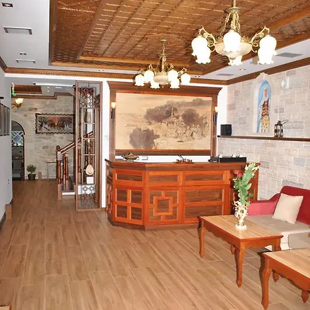 Kastro Otel