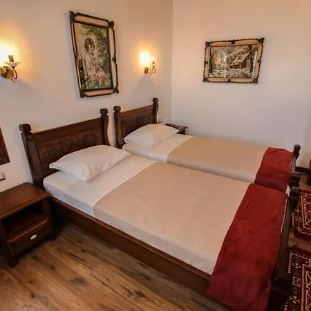 Kastro Hotel